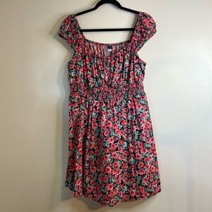 Old Navy Floral Smocked Dress
